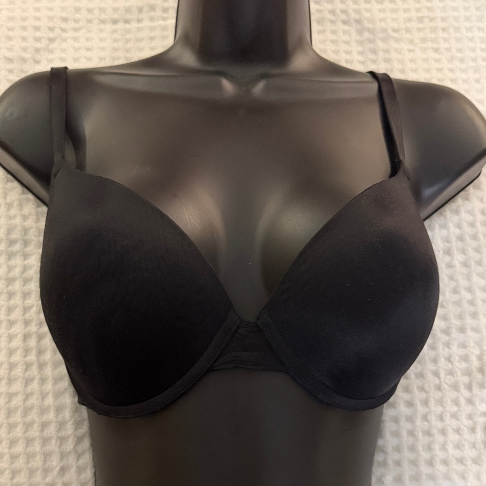 PINK by Victoria's Secret Black push-up Bra